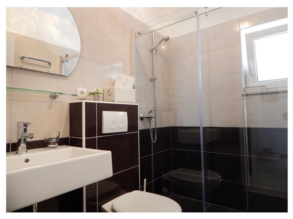 Apartments Nedjeljka Ražanj Rom bilde